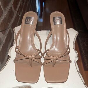 Nude heels sandals dolce vita size 8 new women's beige neutral shoes 3" kitten